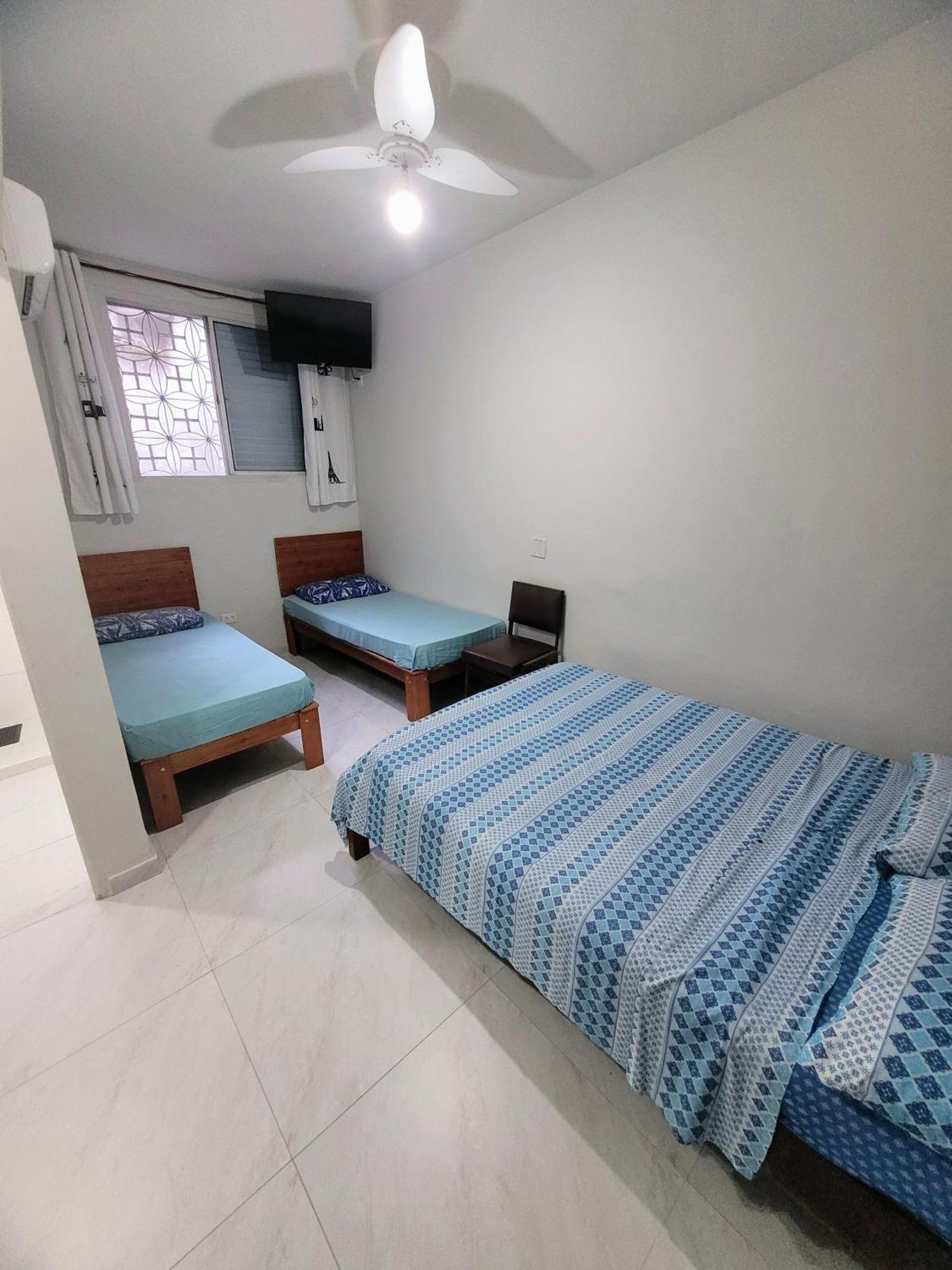 Guaruja Praia Hotel Economico Экстерьер фото